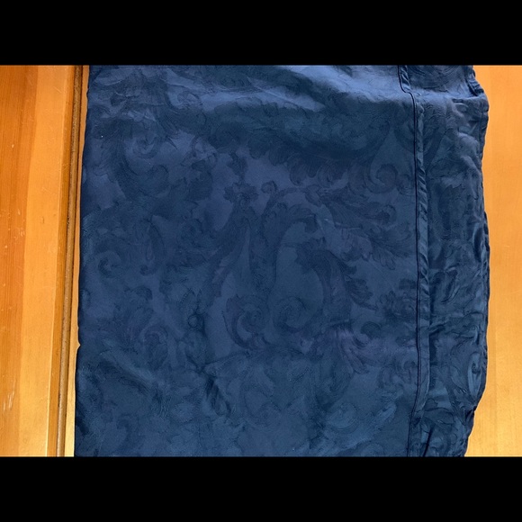 SFERRA Tablecloth - Picture 5 of 5